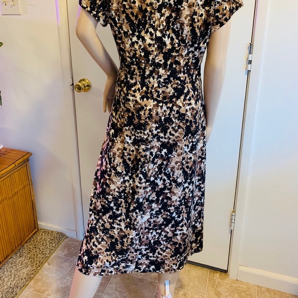 Dressbarn Brown & Black Midi Dress - Size 14 (EUC) - Picture 4 of 7